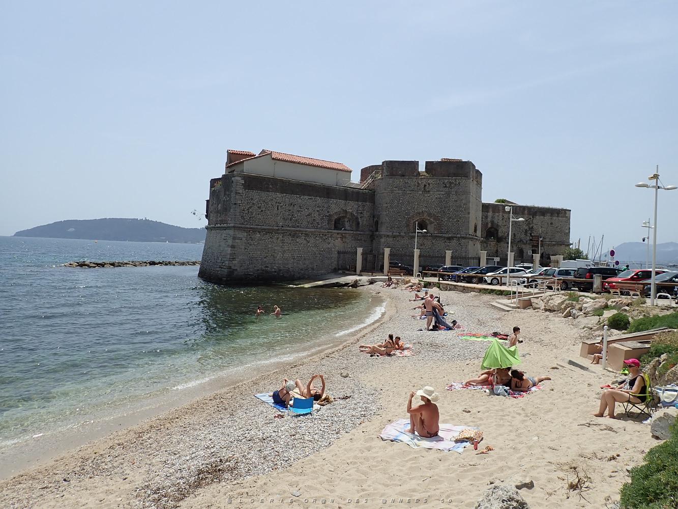 6  Mourillon la Plage et Son fort.JPG